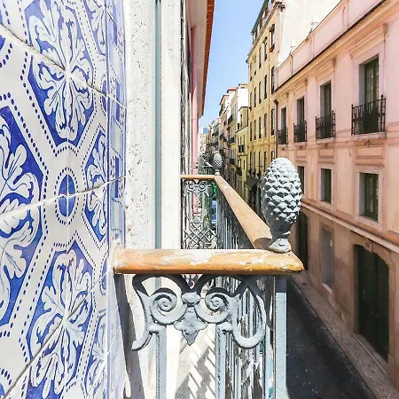 Joivy Avenida * Lisboa