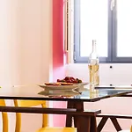 Apartment Joivy Avenida *