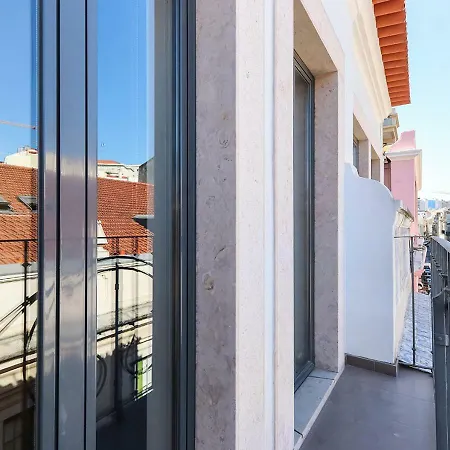 Joivy Avenida * Lisboa