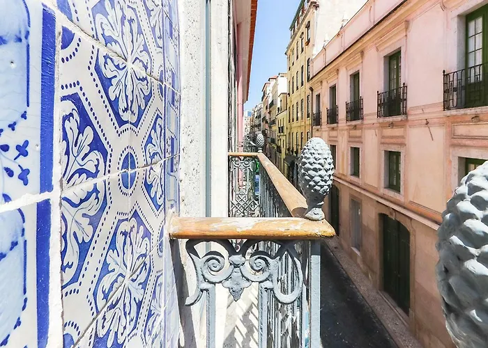 Joivy Avenida * Lisboa